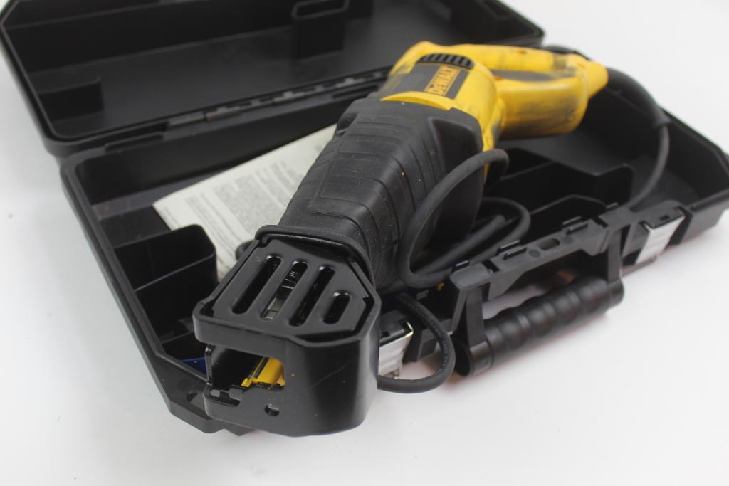 DeWalt DW304Pk Corded Reciprocating Saw Property Room