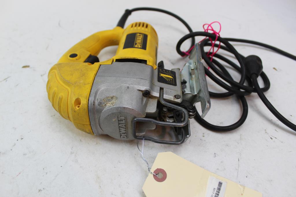Dewalt Dw317 Vs Orbital Jig Saw Property Room