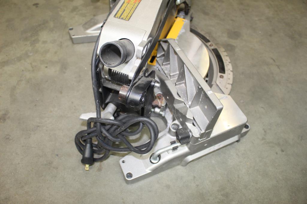 Dewalt DW715 Compound Miter Saw Property Room