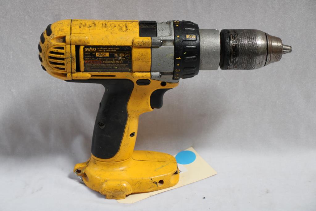 DeWALT DW983 Cordless Drill/driver Property Room
