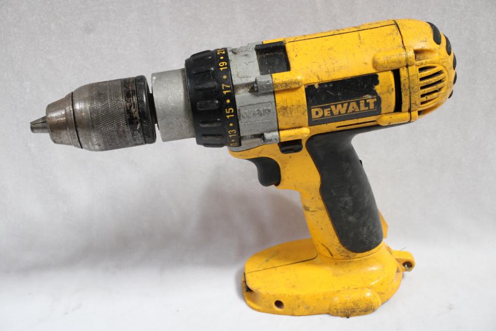 DeWALT DW983 Cordless Drill/driver Property Room