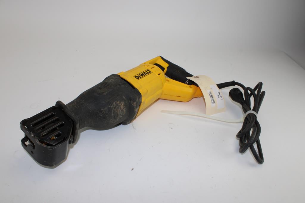 Dewalt DWE305 Reciprocating Saw Property Room