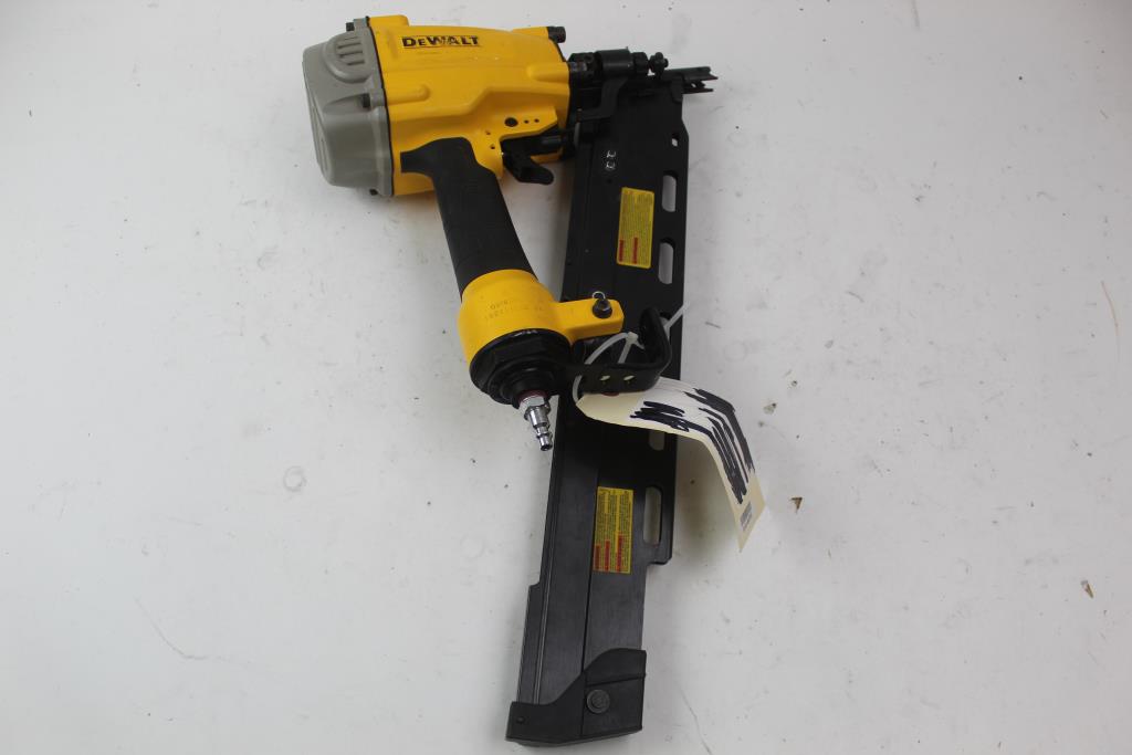 Dewalt Dwf83pl Plastic Collated Framing Nailer Property Room