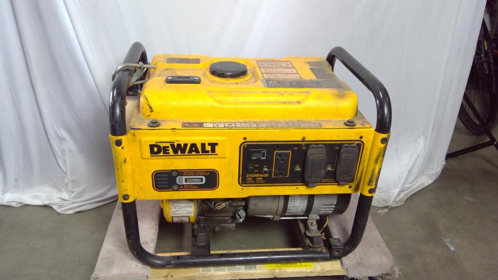 DeWalt DXGNR4000 Gas Powered Generator Property Room