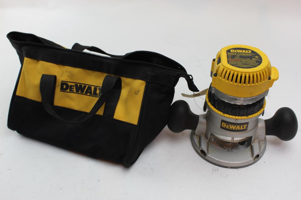Dewalt Electronic Router With Tool Bag | Property Room