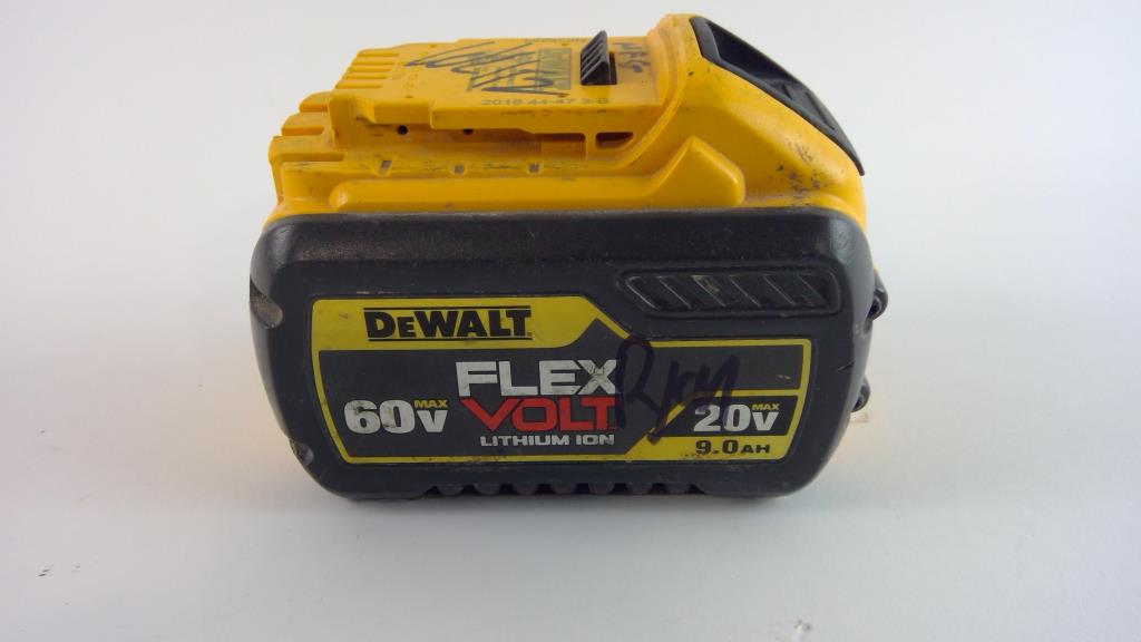 DeWalt FlexVolt Lithium Ion Tool Battery | Property Room