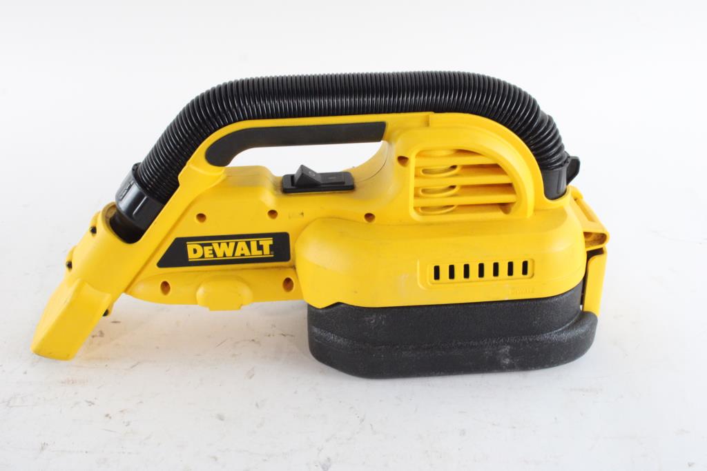DeWalt Heavy Duty 1/2 Gallon Cordless Vacuum Property Room