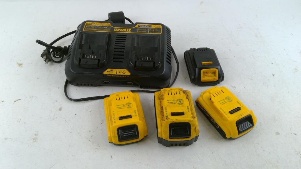 Dewalt Jobsite Charging Station W/ Batteries