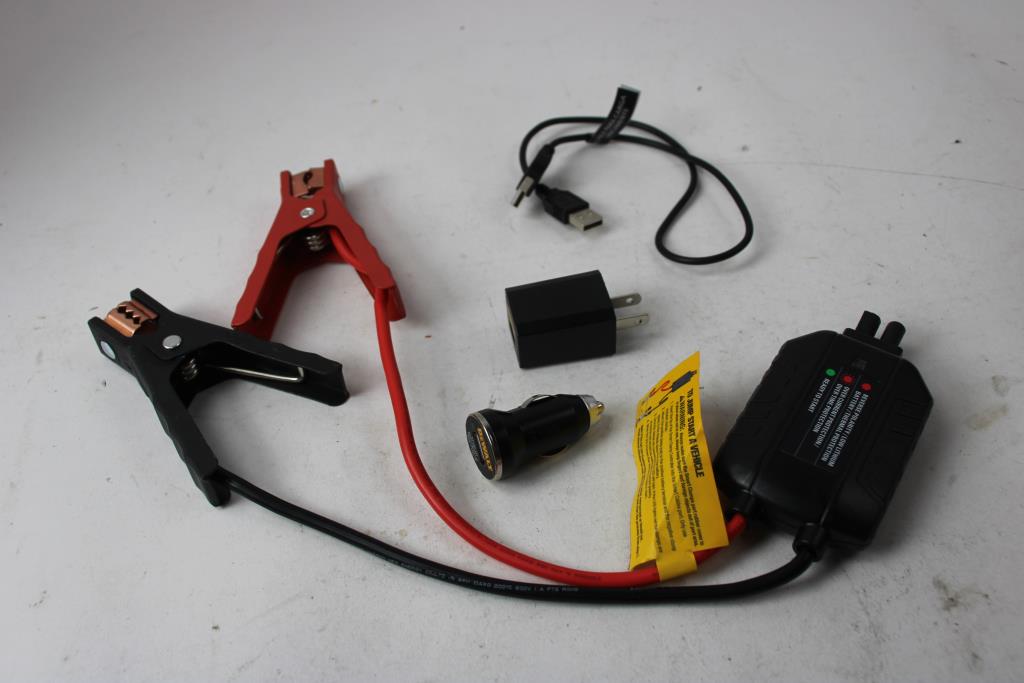 Dewalt Jump Starter USB Power, With Jumper Cables