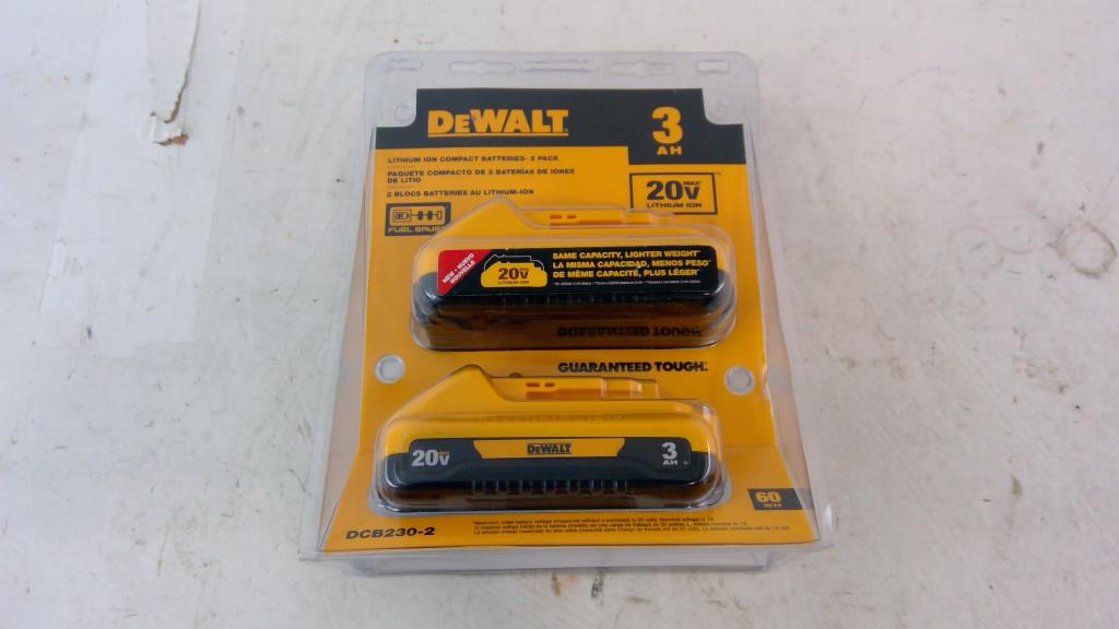 Dewalt Lithium Ion Compact Batteries 2 Pack