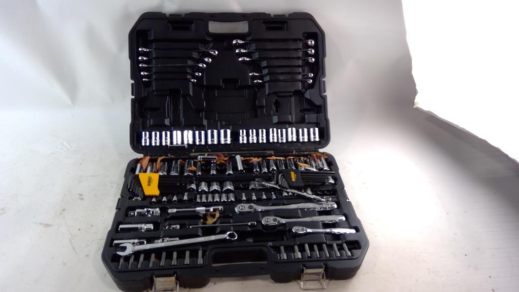 Dewalt Mechanics Tool Set | Property Room