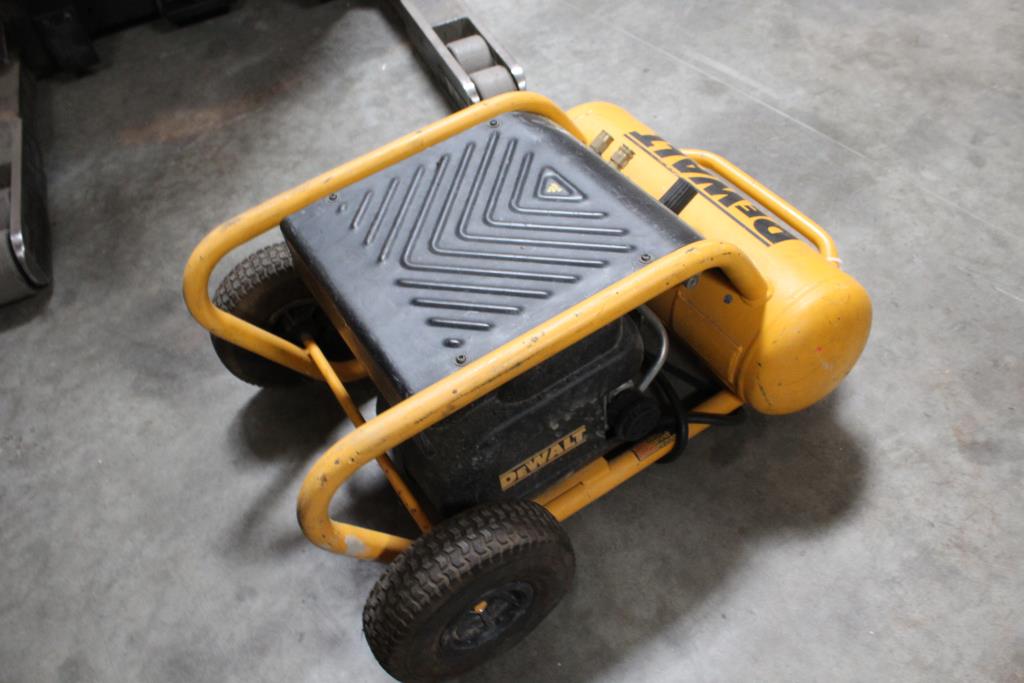 DeWalt Model D55146 Air Compressor Property Room