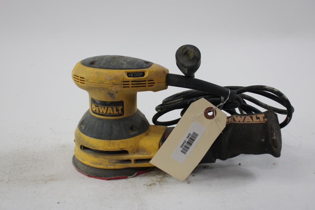 Dewalt Orbit Sander Property Room