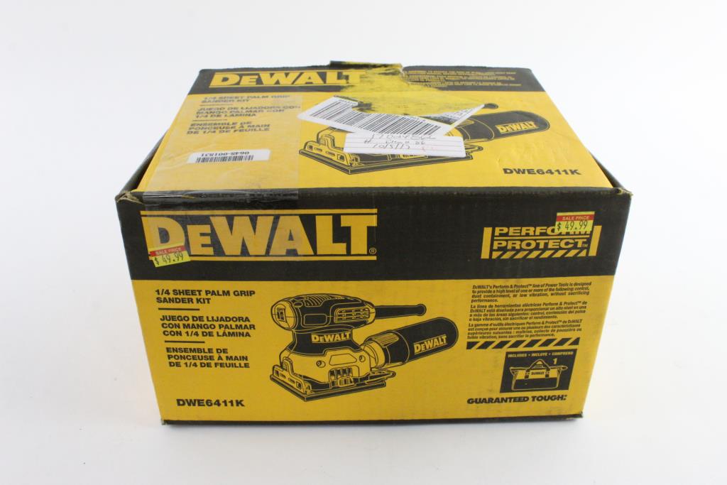 DeWalt Palm Grip Sander Kit Property Room