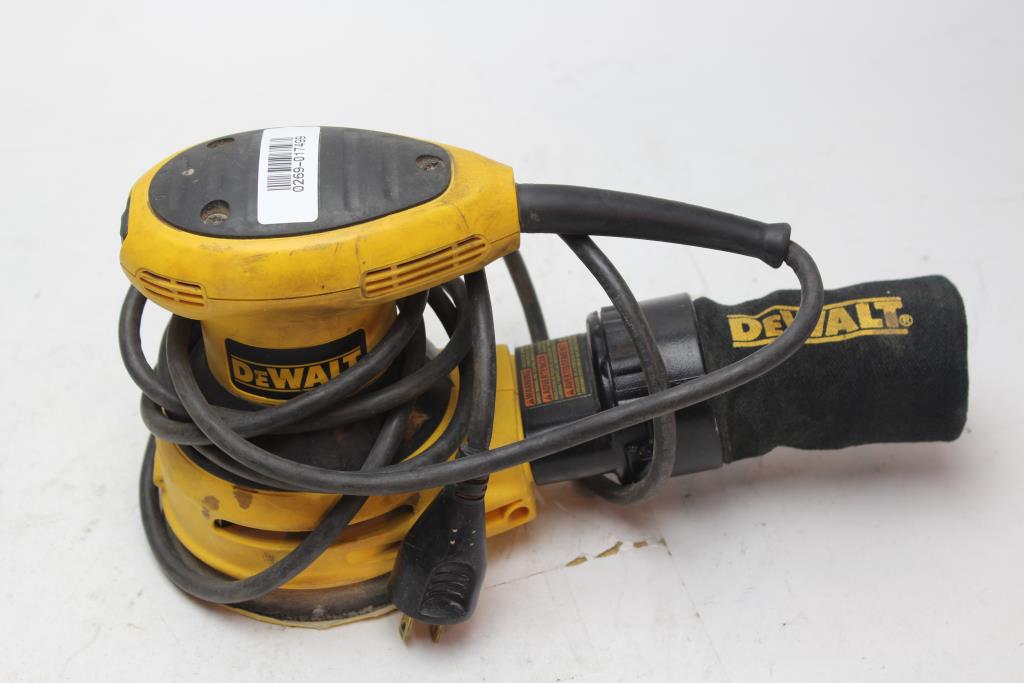 DeWalt Random Orbit Palm Sander Property Room