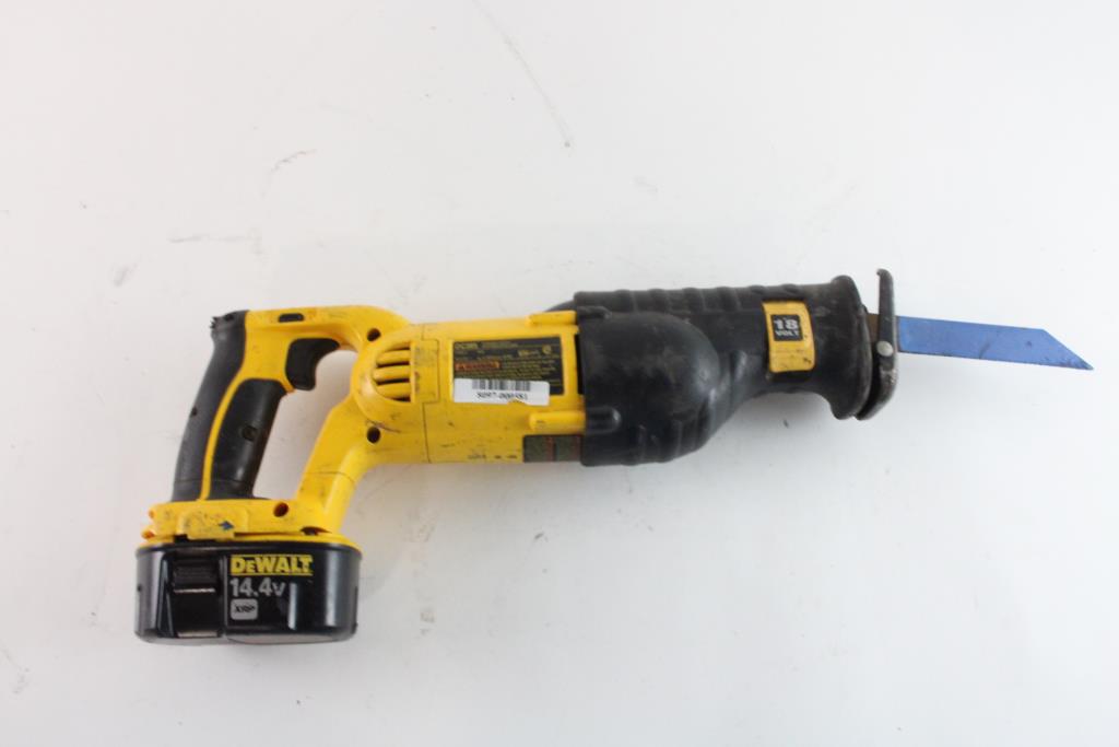 DeWalt Reciprocating Saw Property Room