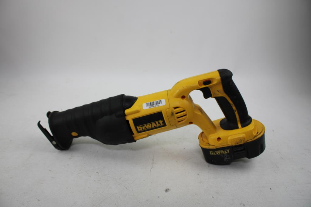 DeWalt Reciprocating Saw