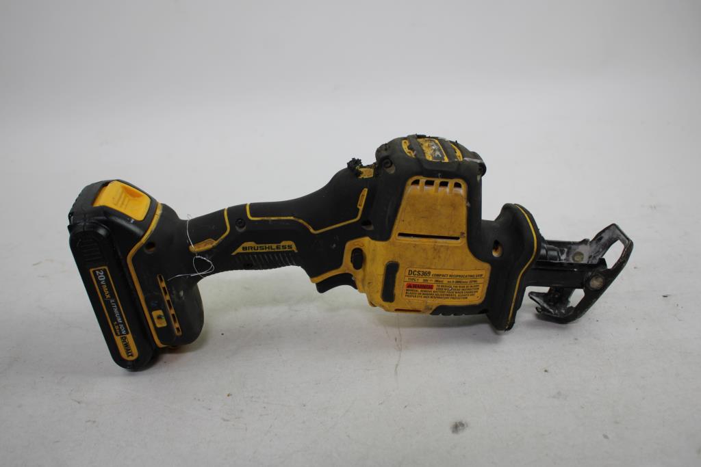 DeWalt Reciprocating Saw