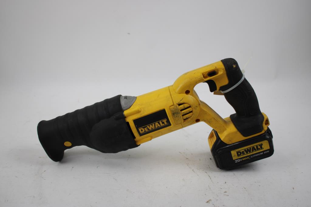 DeWalt Reciprocating Saw