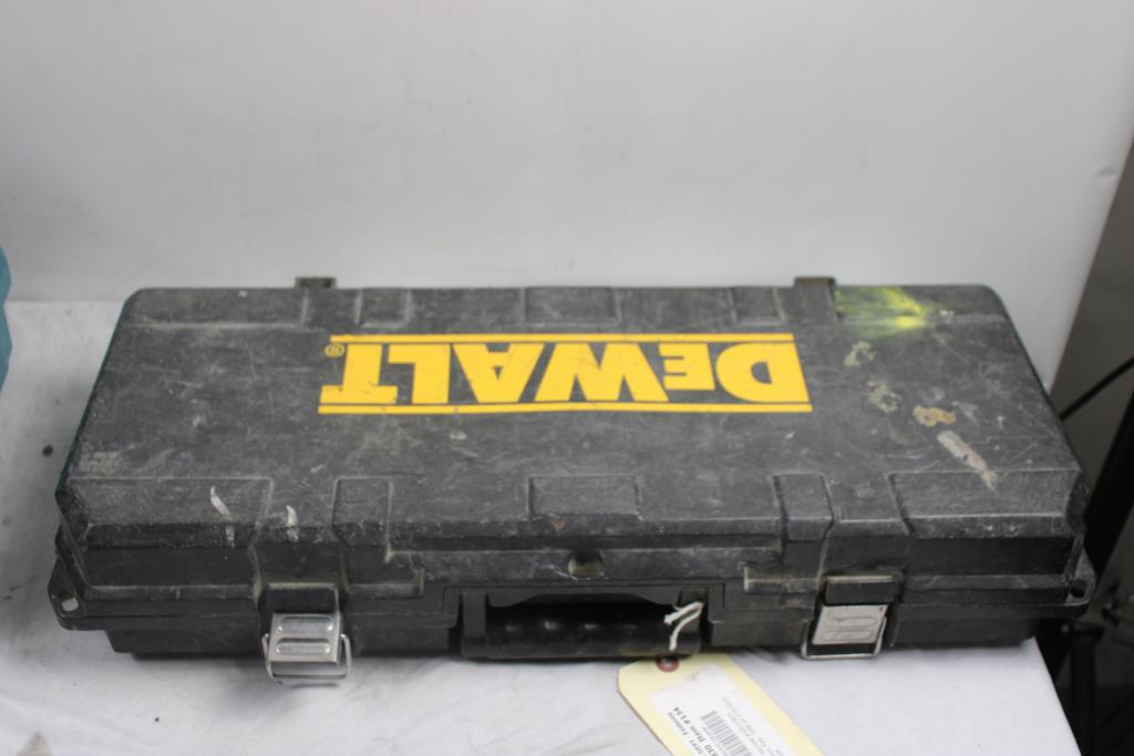 DeWalt Reciprocating Saw