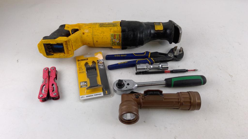 Dewalt Reciprocating Saw And More 5+ Pieces