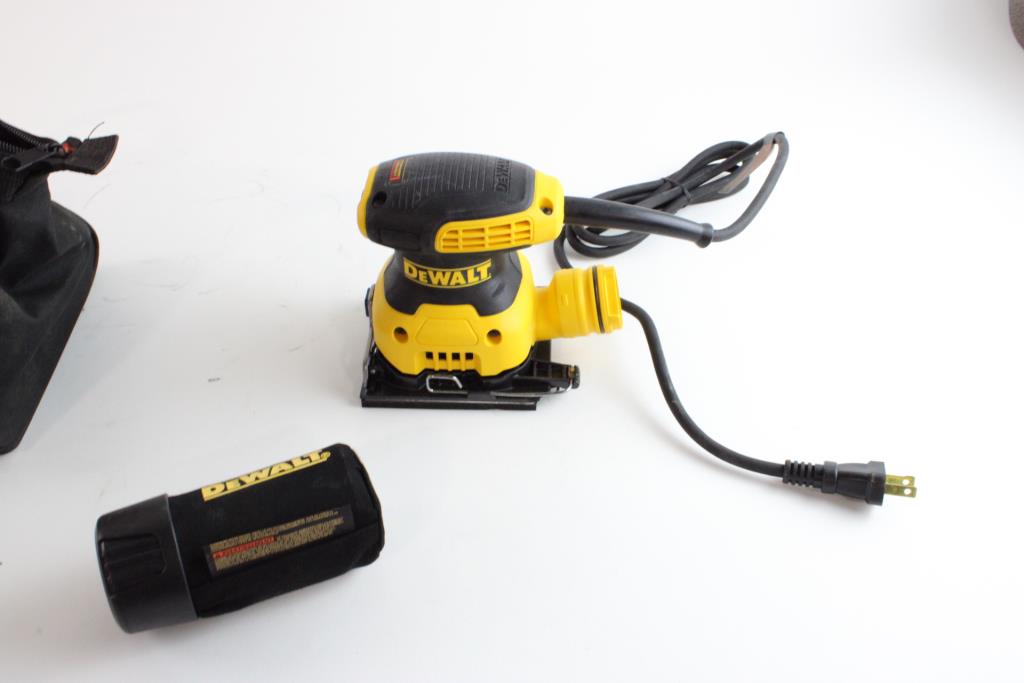 DeWalt Sheet Palm Sander Property Room