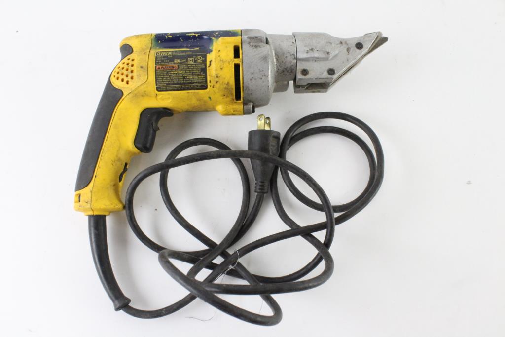 DeWalt SwivelHead Shear Property Room