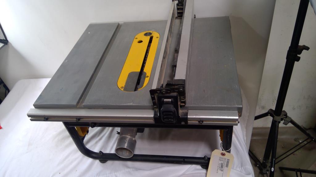 DeWalt Table Saw Compact 10, DWE7480 Property Room