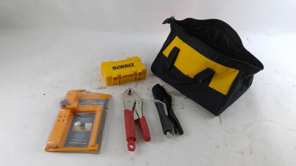 Dewalt Tool Bag And More 5 Pieces