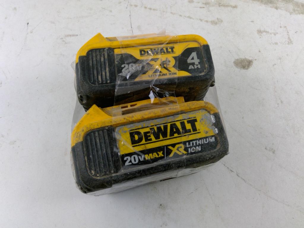 Dewalt Tool Batteries 2 Pieces