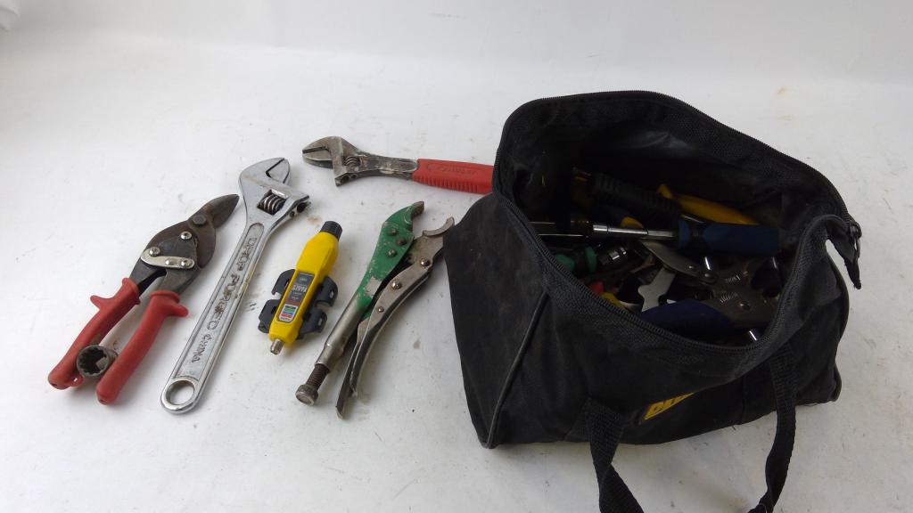 Dewalt Toolbag And More 5+ Pieces