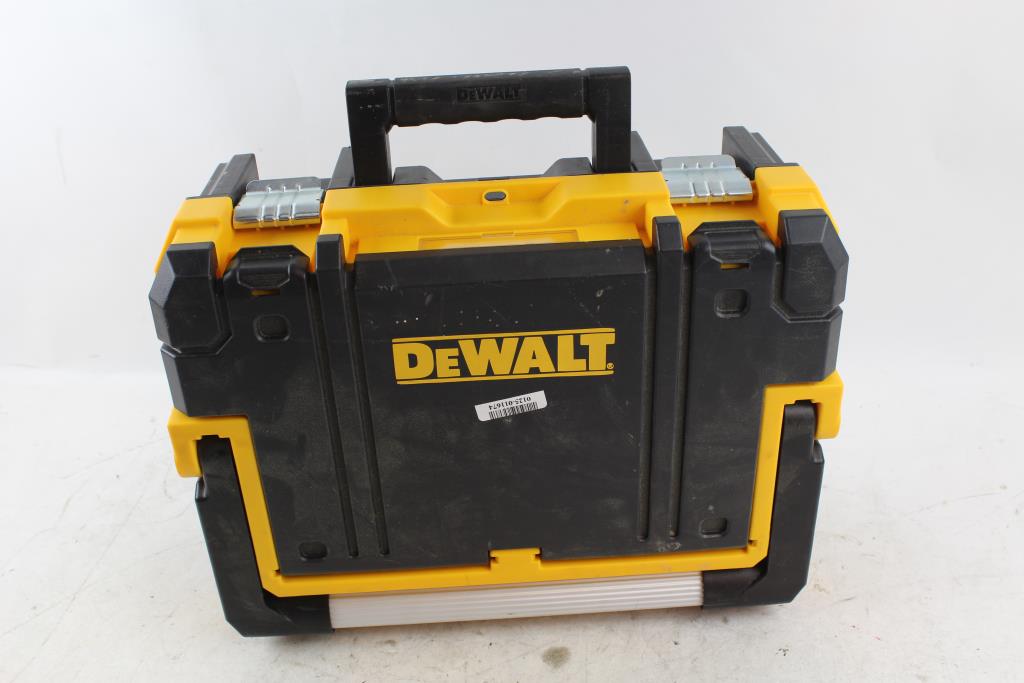DeWalt Toolbox, Pinch Clamps, Screws, Electrode And More20+ Pieces