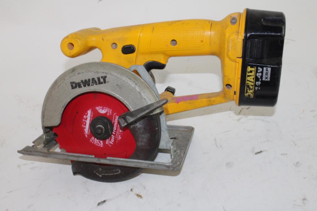 DeWalt Trim Saw | Property Room