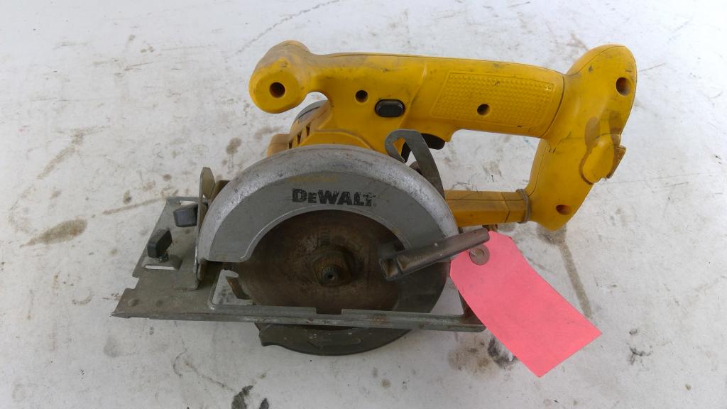 Dewalt Trim Saw