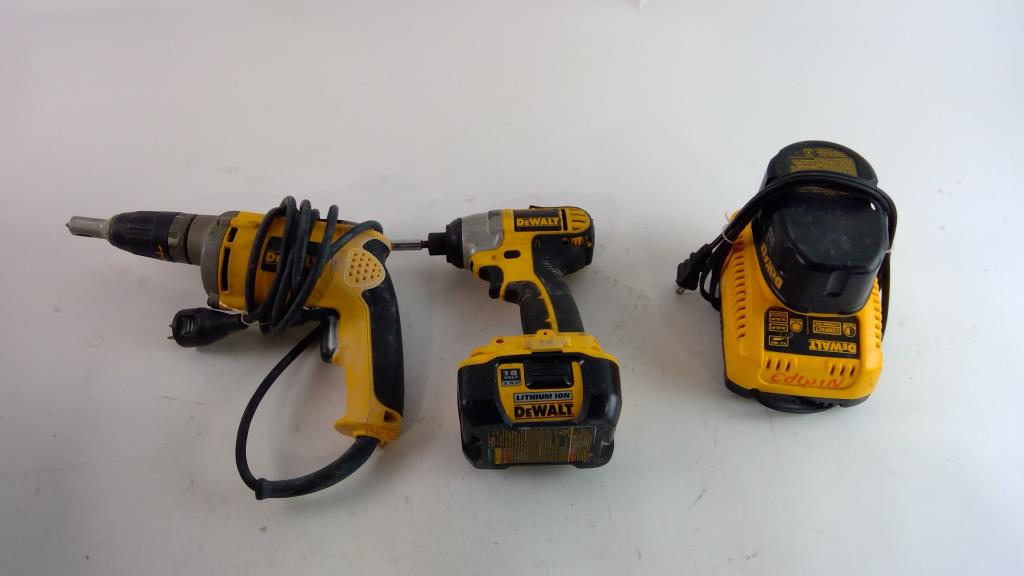 DeWalt VSR Drywall Screwdriver & Impact Driver Property Room