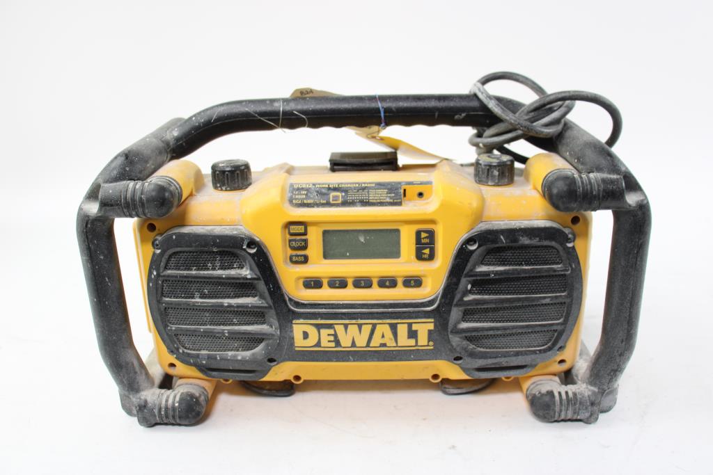 Dewalt Work Site Charger/ Radio Property Room