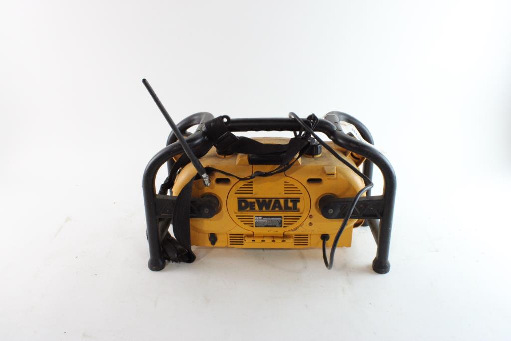 DeWalt Worksite Radio Property Room