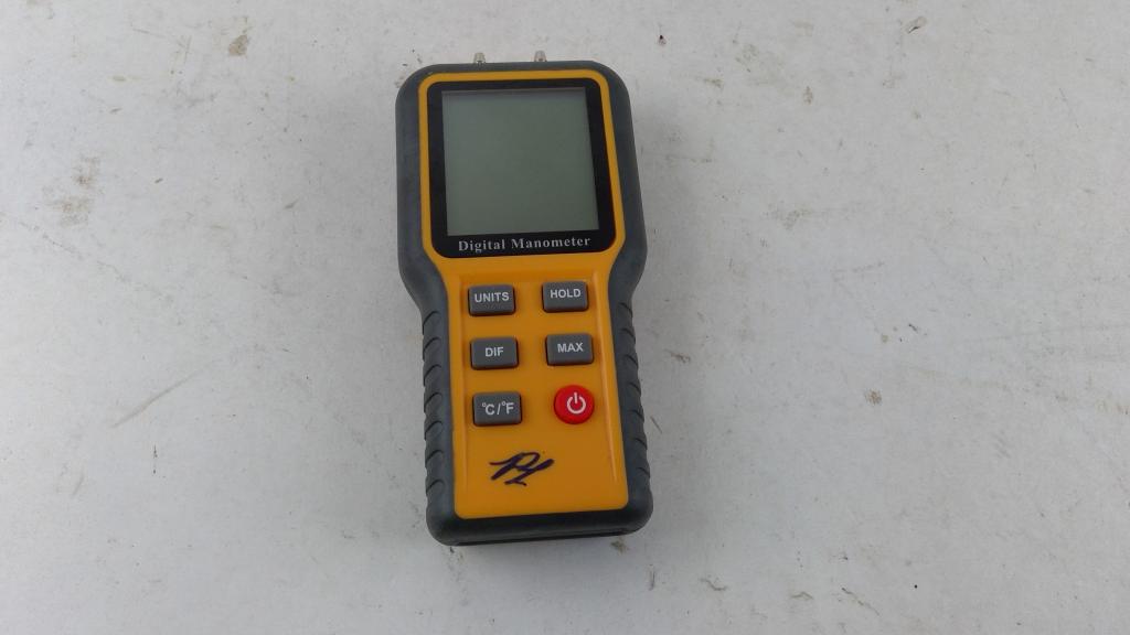 Digital Manometer