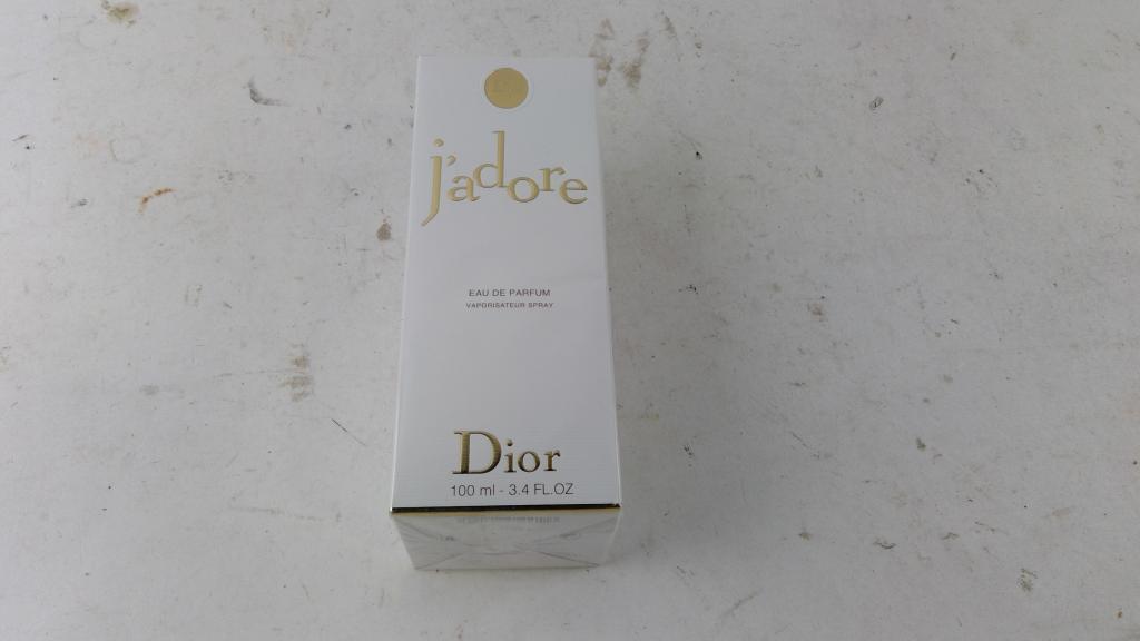 Dior J'adore Perfume