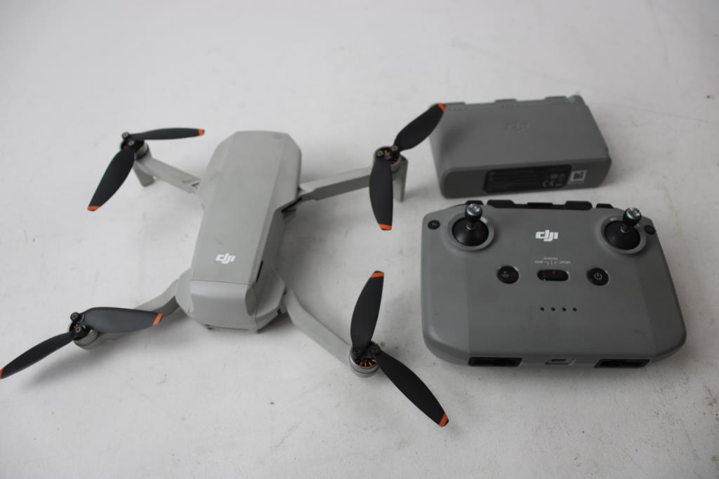 DJI Mini 2 Ultra Light 249g Drone