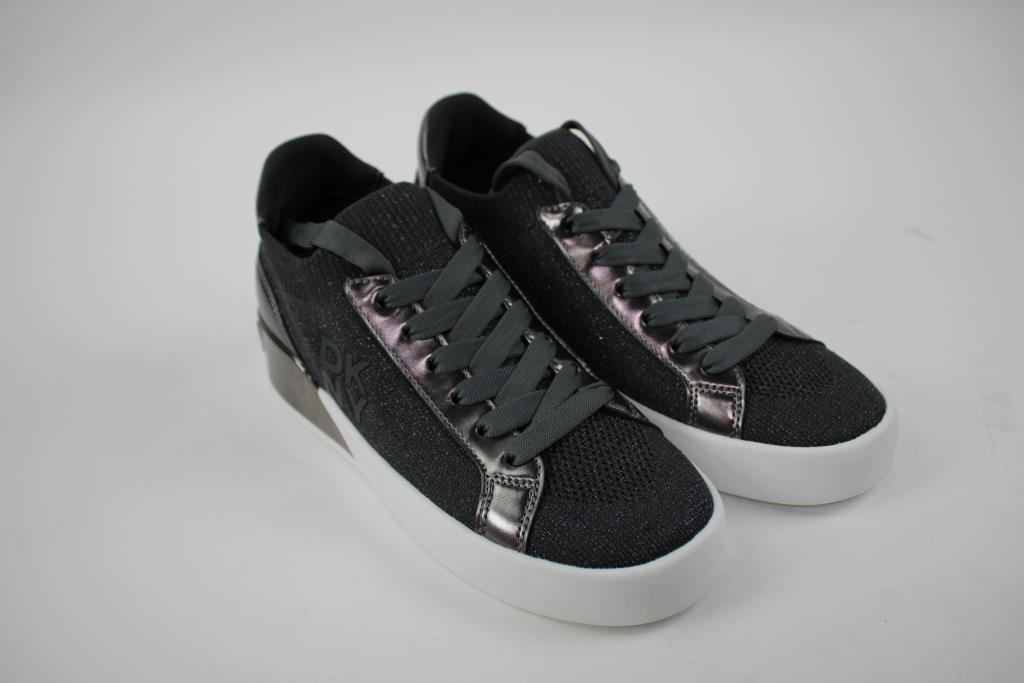 DKNY Women's Mallory Lace Up Sneakers Size 7