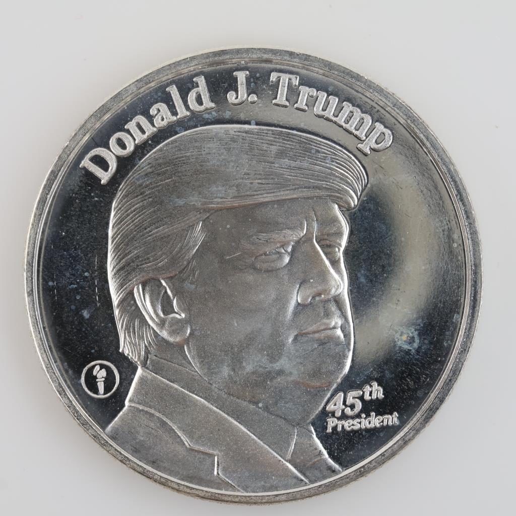 Donald J Trump 45th US President Fine Silver Round 1 Troy Oz
