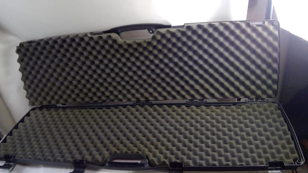 Doskosport Gun Rifle Case Property Room