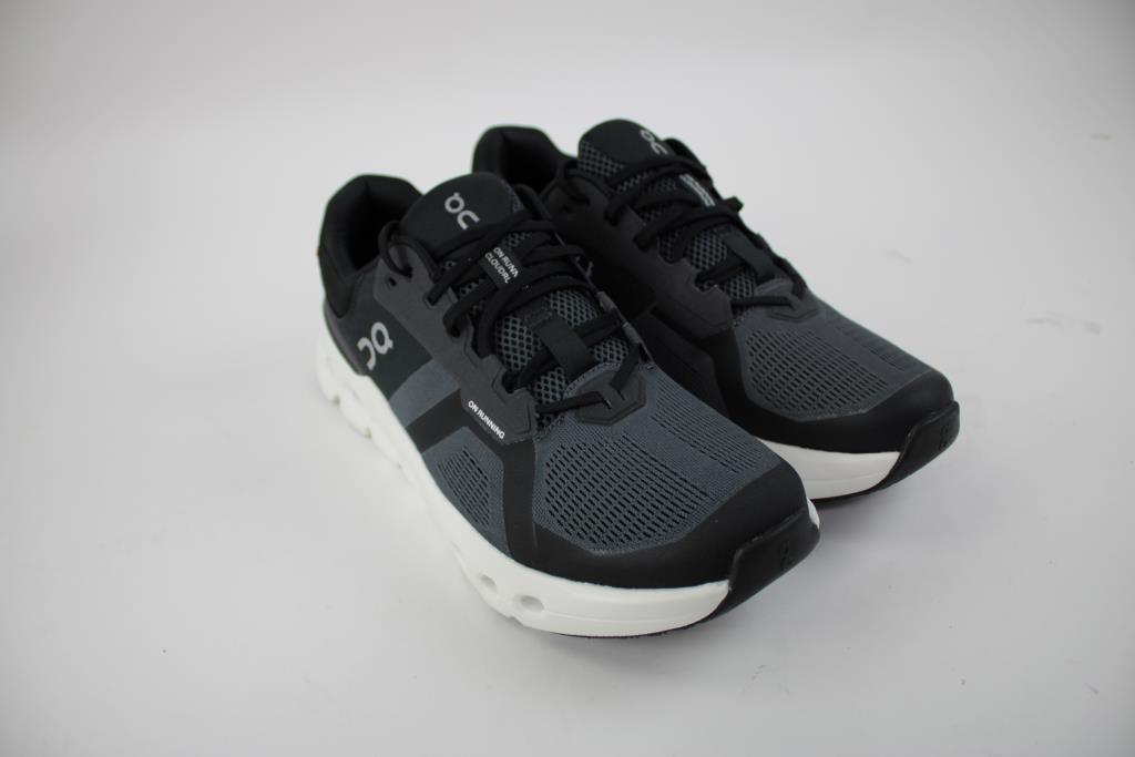 DQ Men's Cloudrunner 2 Sneakers Size 11M