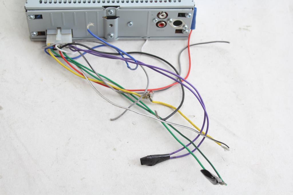 Dual XD250 Car Stereo Property Room