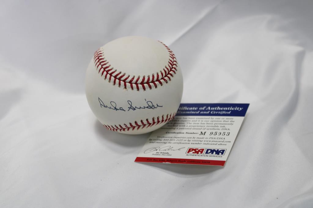 Duke Snider Autographed Baseball - PSA Authenticated