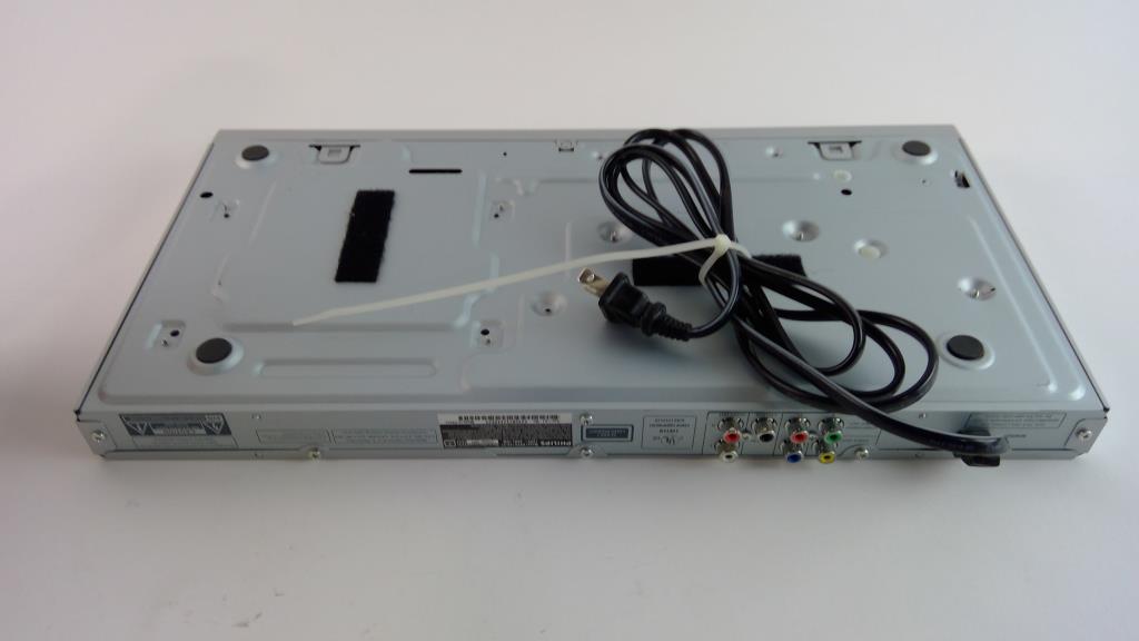 DVD Players, Wireless Speakers, And More, 4 Pieces Property Room