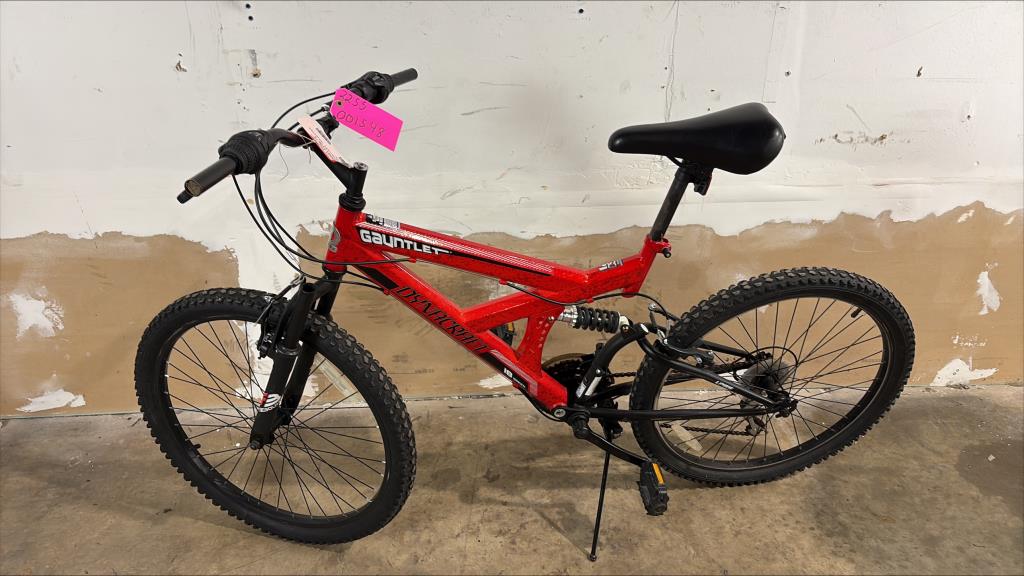 Dynacraft Mountain Bike