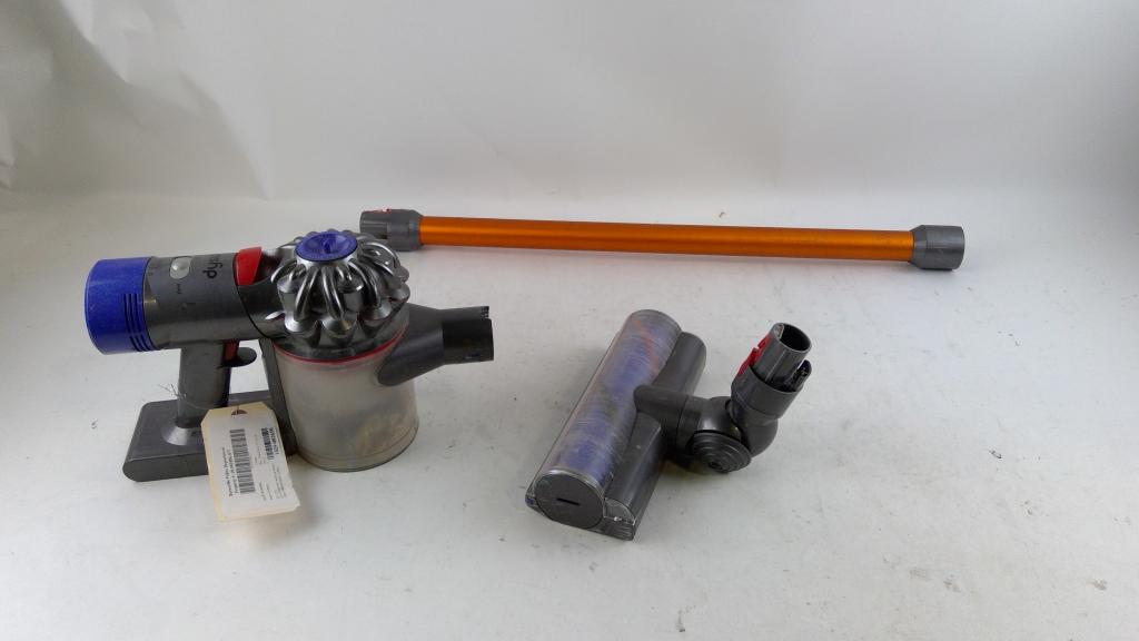 Dyson V8 Absolute Vacuum