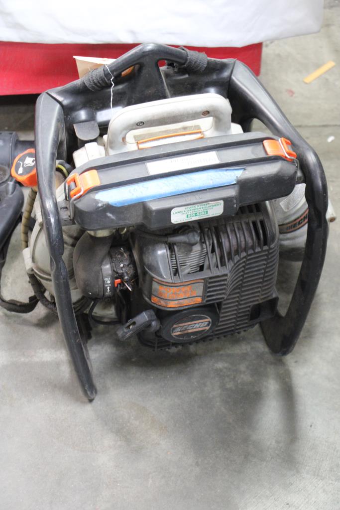 Echo gas powered leaf blower property room
